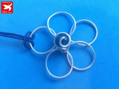 DIY: Como hacer flor de alambre (colgante de aluminio azul ) ).