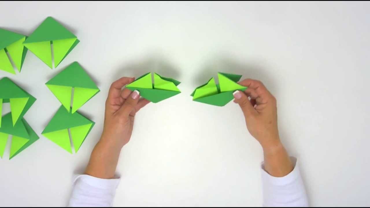 Arte con papel - Videocápsula 2 - Corona Navideña origami