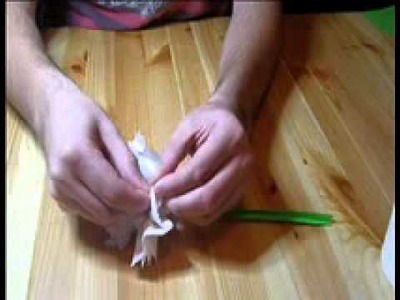 Paper craft: a flower. Spectacular. Very easy