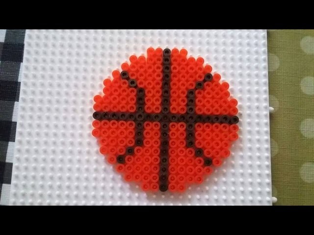 Pelota de baloncesto placa cuadrada hama beads