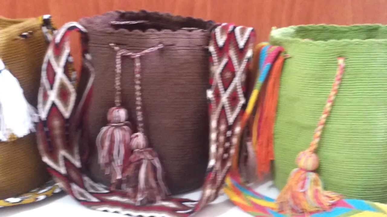 Tejidos crochet en bolsos wayuu en macramé: MOCHILAS WAYUU en venta