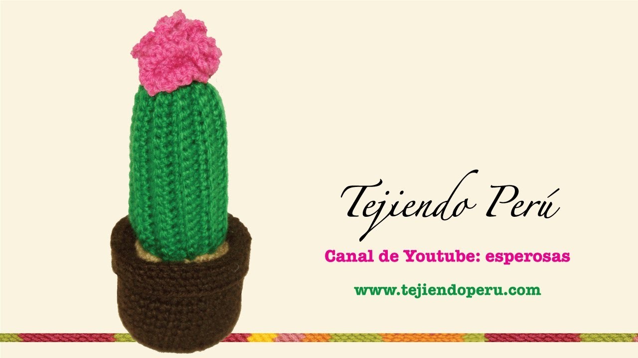 Cactus con flor grande tejido en crochet (amigurumi)