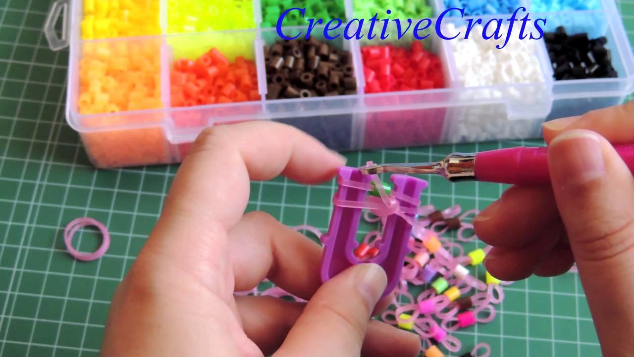 Como hacer una pulsera de gomitas con Hama beads SIN TELAR. Rainbow Loom.