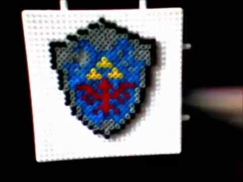 Escudo Link hama beads mini