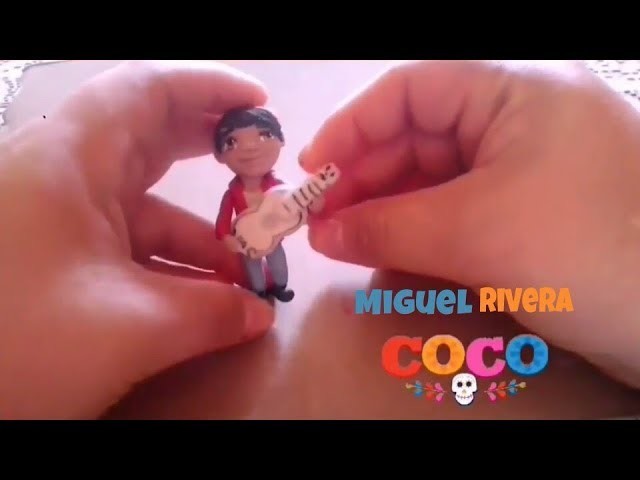Miguel Rivera Disney  COCO. Porcelana fría. polymer clay