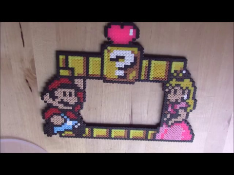 Mario Bros y Peach, marco de fotos hama beads HD