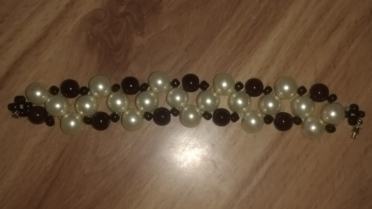 Pulsera de perlas de cristal