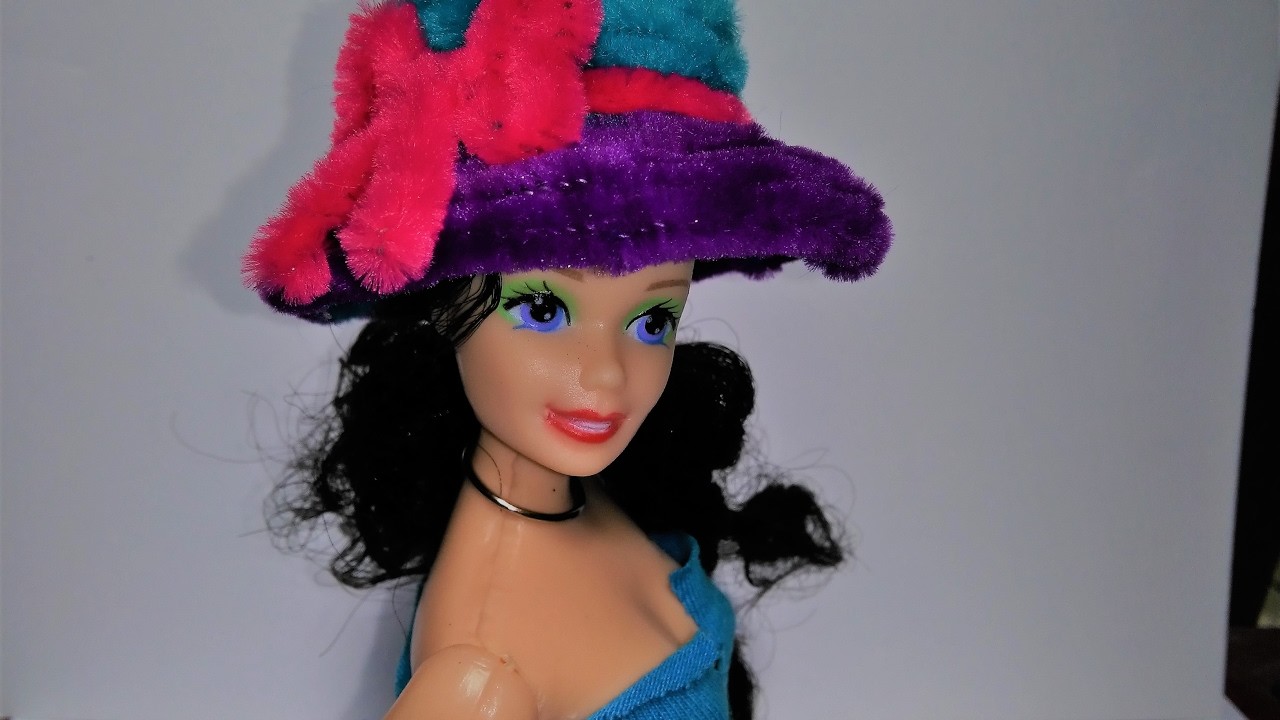 Como hacer un sombrero con limpiapipas para tu muñeca