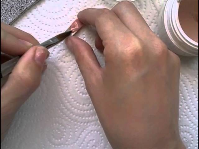 Cómo hacer tu muestrario de uñas