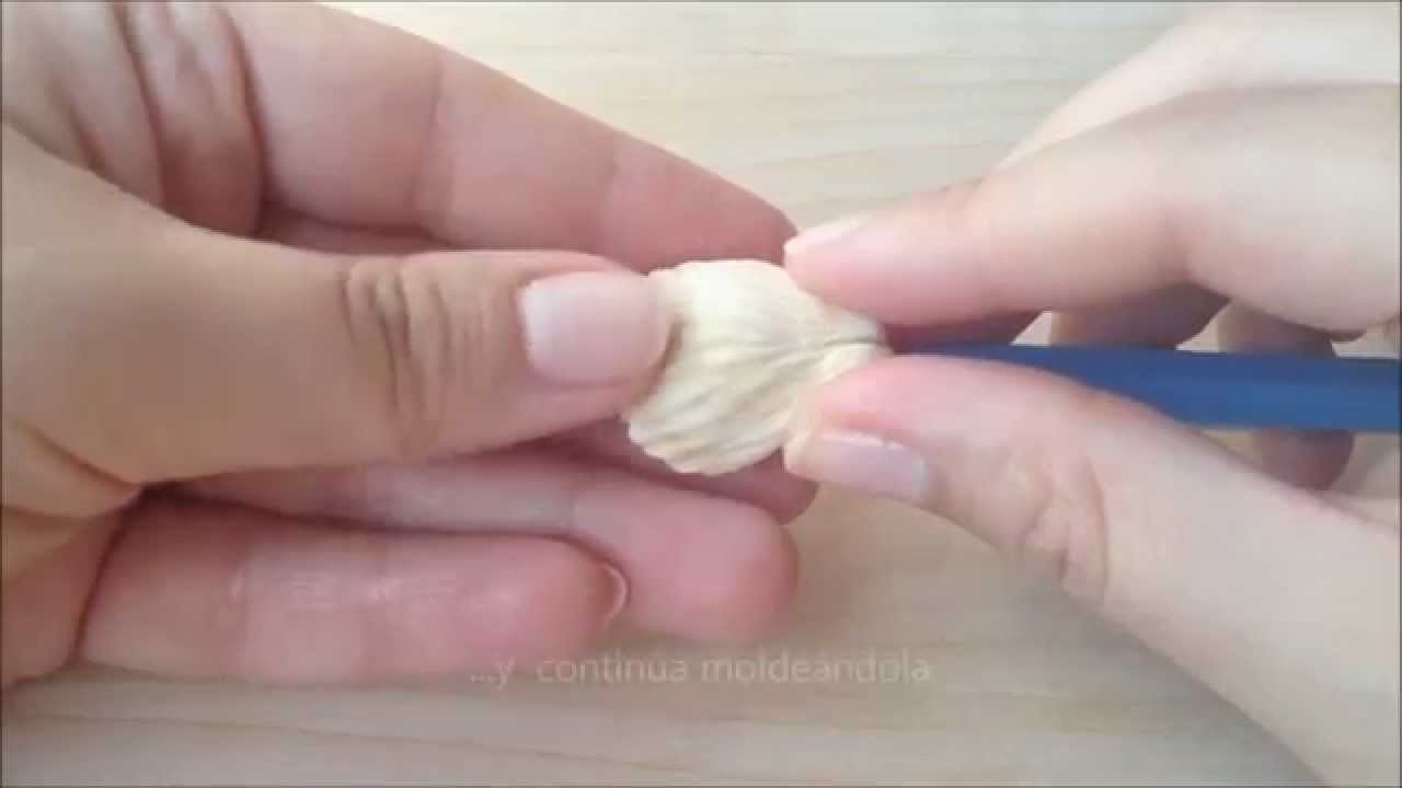 Cómo hacer conchitas o caracoles con fondant {Tutorial}