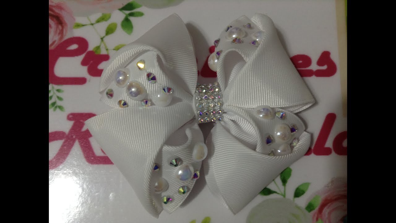 Moño blanco decorado con perlas y cristal VIDEO No. 463 creacionesrosaisela