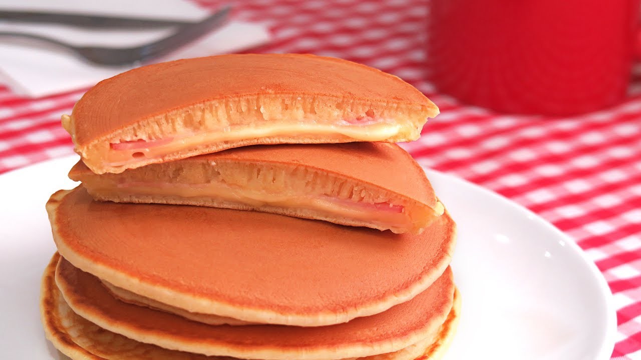 Tortitas Americanas Rellenas de Bacon Queso y Jamón | Hot Cakes | Pancakes