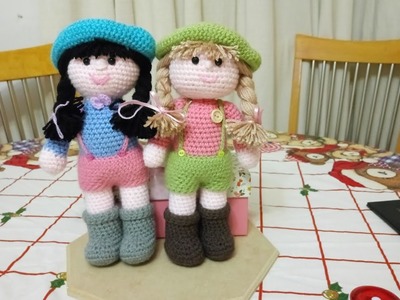 Muñeca ANDREA amigurumi SOMBRERO version (DIESTRO)