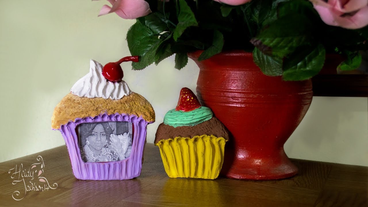 DIY Imán y Porta Retratos de Cupcake. Adornos.Cupcake Ornaments♥ CUPCAKE MAGNET & PICTURE HOLDER