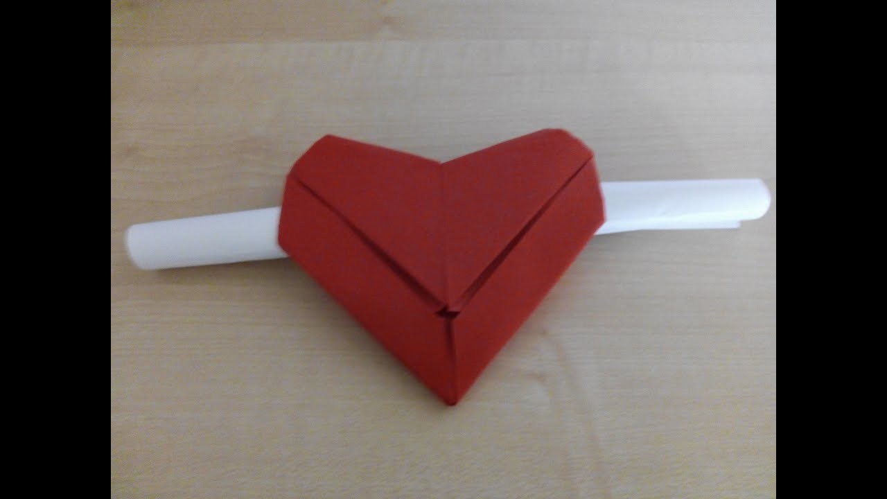 Como hacer un sobre en forma de corazon Origami3