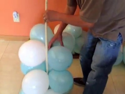 Cómo hacer bases de globos para un arco
