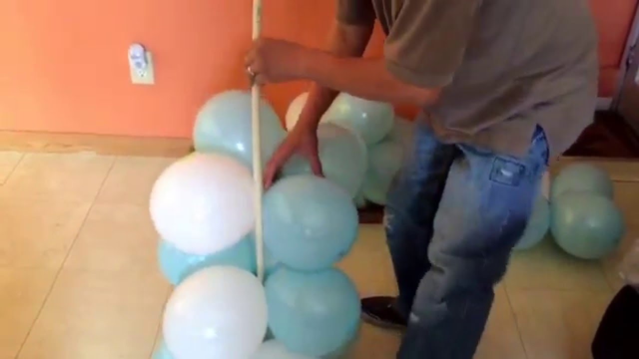 Cómo bases de globos para un arco
