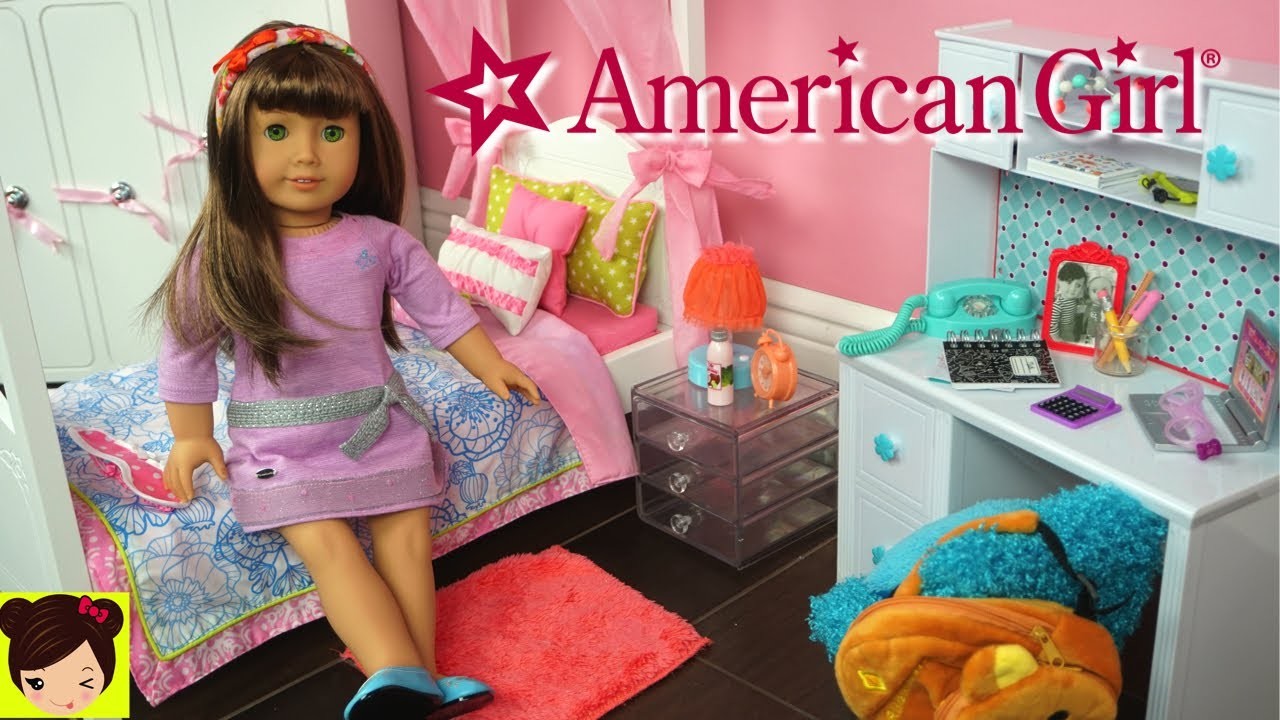 Mi Primera Muñeca American Girl y Decoramos Su Nuevo Cuarto - Juguetes de titi