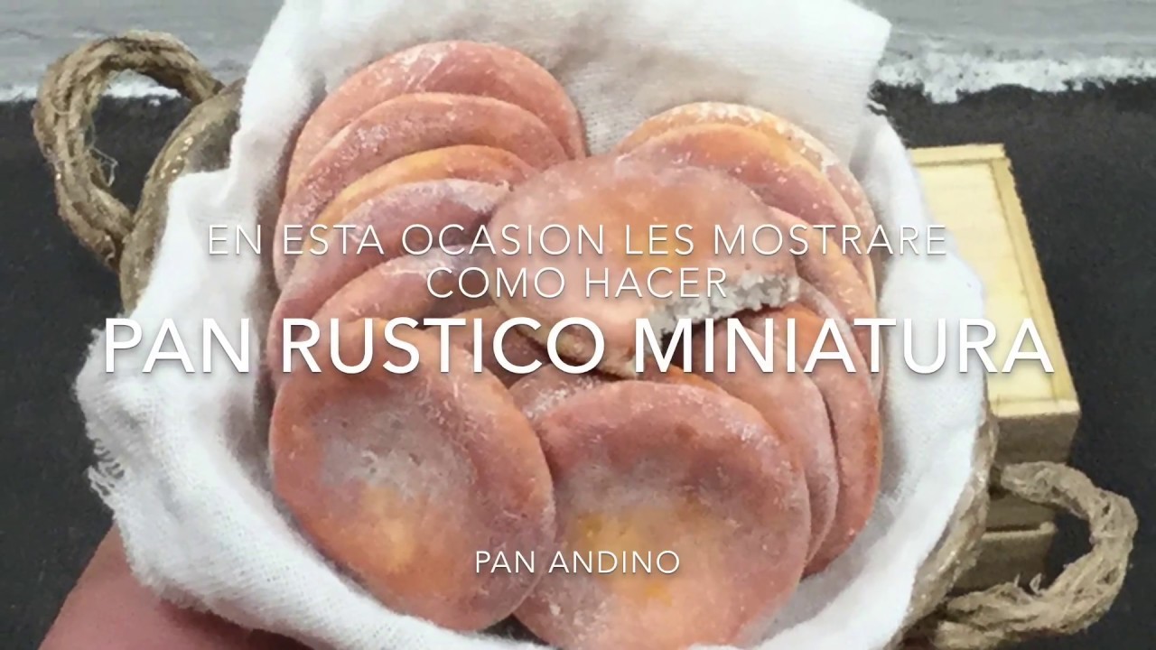 Pan rustico miniatura .Pan andino miniatura . Miniature Andes bread