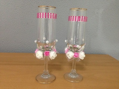 Copas decoradas con flores para boda Glasses decorated with flowers for wedding