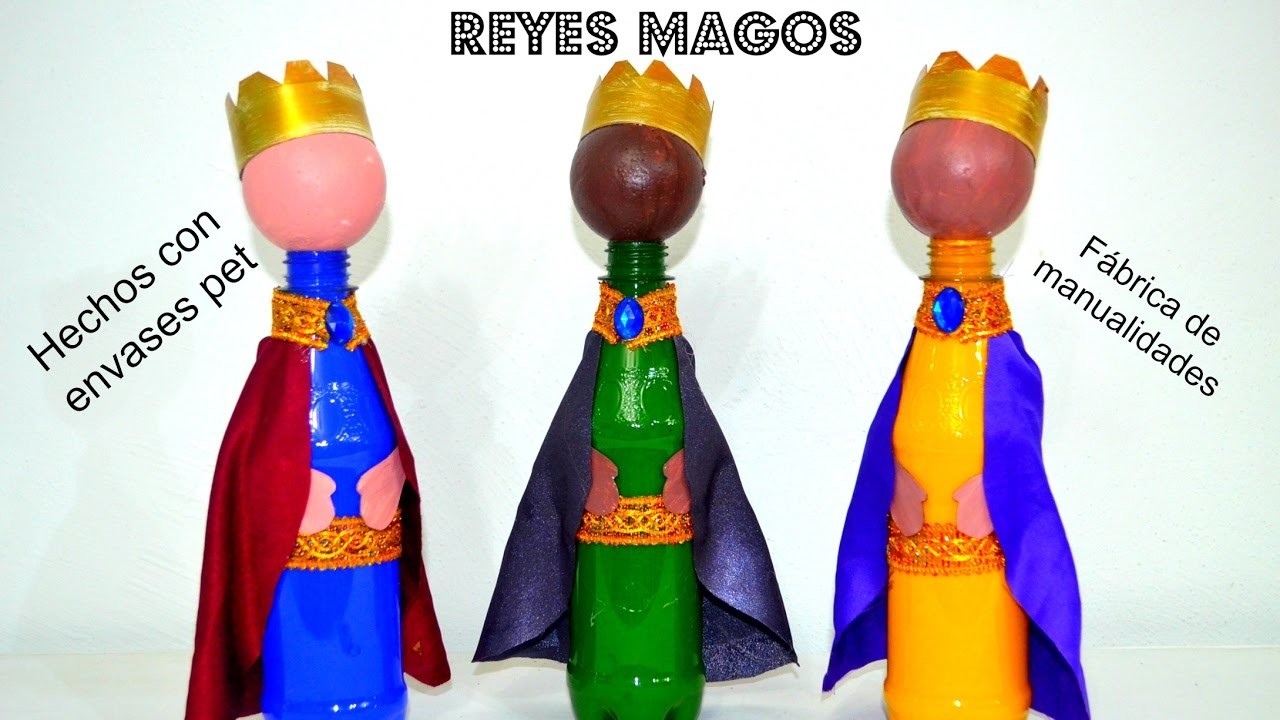 Reyes magos hechos con botellas de refrescos