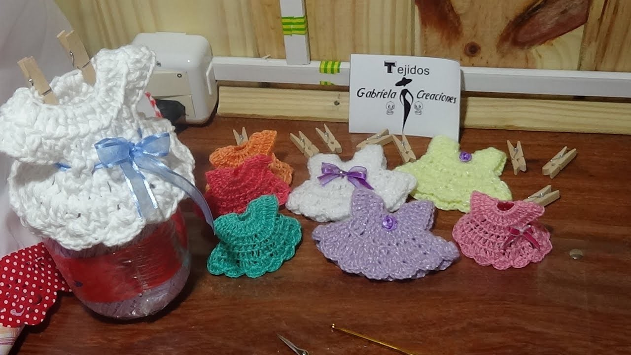 Souvenirs vestiditos tejidos en crochet