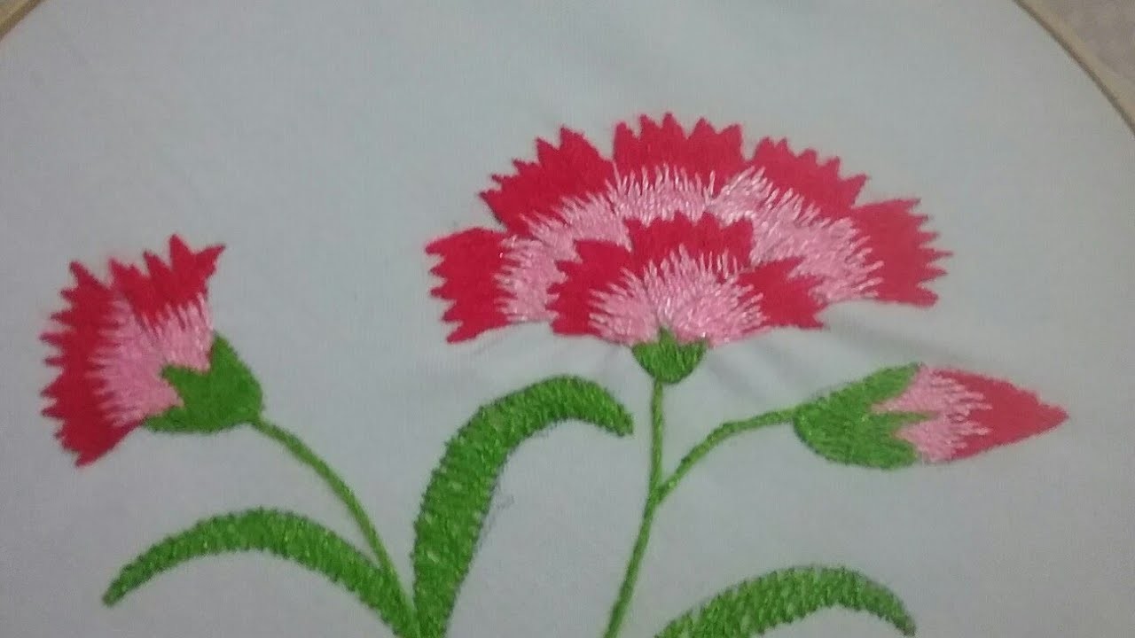 Bordando claveles de media noche