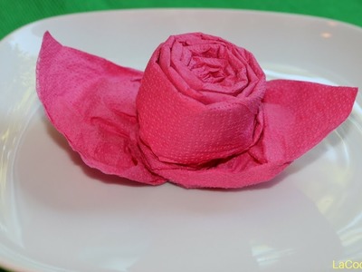 Tips de Cocina: DIY Rosa hecha con Servilleta para decorar la mesa - LaCocinadera