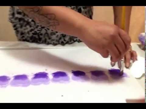 Como armar una rosa con técnica de bordado y pintura sobre humedo en tela