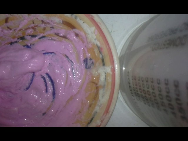 Como hacer slime con harina agua colorante y aceite