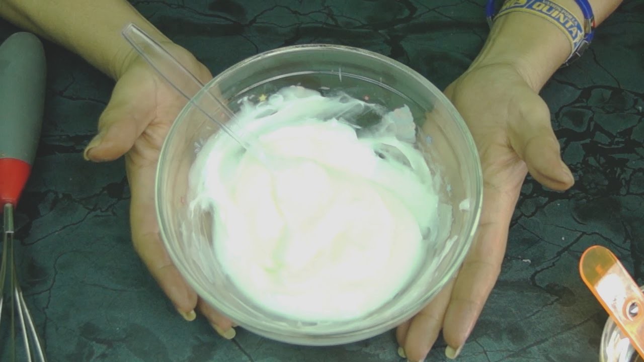 Como Hacer Una Crema Anti Frizz Para Peinar Y Definir Rizos