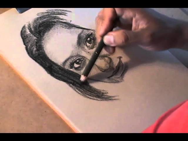 Dibujando retrato con Lápiz de CARBÓN