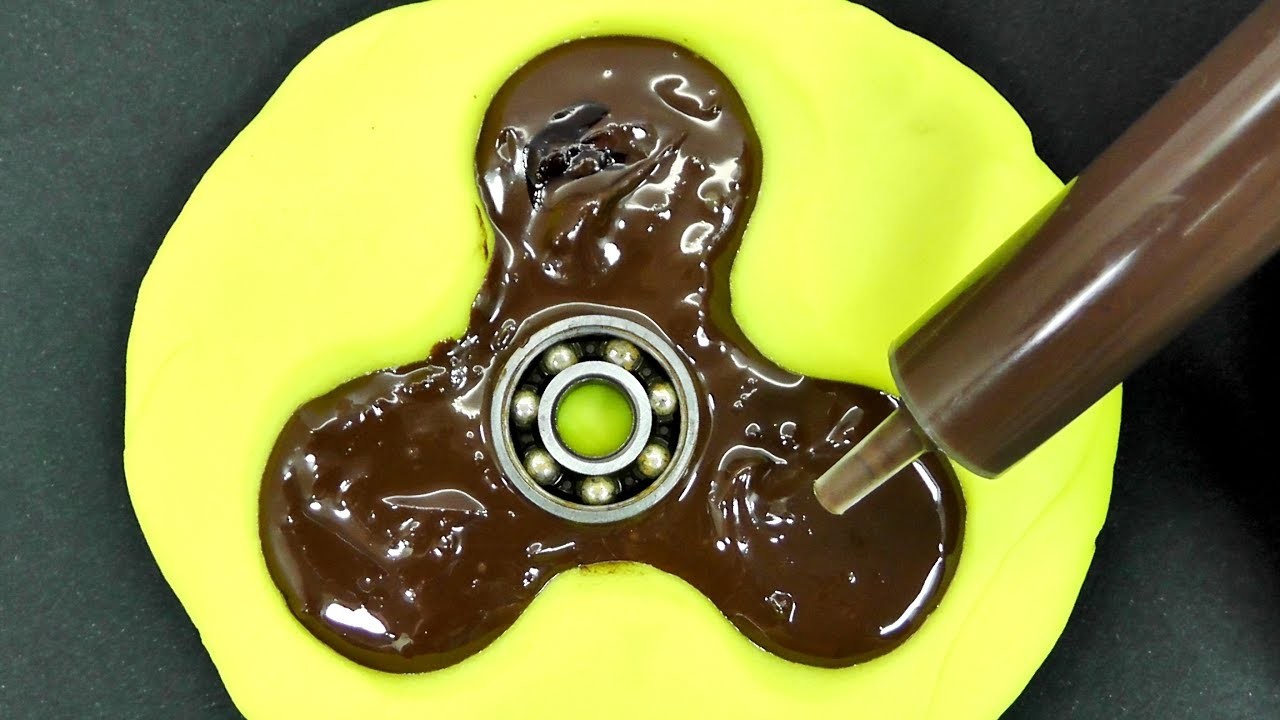 ¡HAZ UN FIDGET SPINNER CASERO DE CHOCOLATE! Fidget Spinner que se come. ¡Muy fácil! DIY español