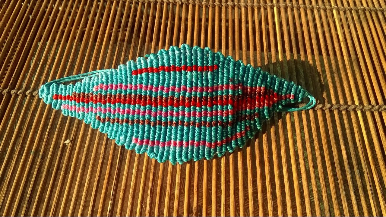 Repeticion  pulsera macramé agregando hilos