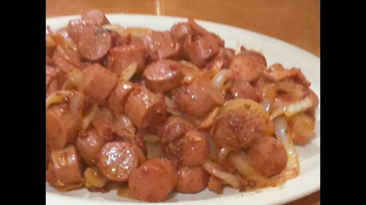 Salchichas guisadas.