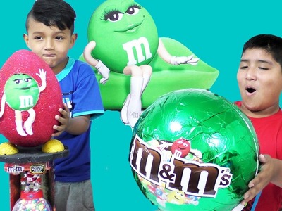Huevo Gigante de M&M's Chocolates - M&M's Collection Candy Unboxing