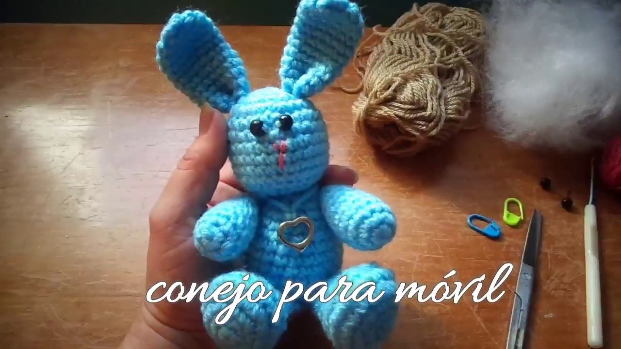 CONEJO para movil: parte 1 :cabeza,orejas y brazos