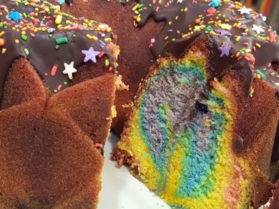 Bundt cake arco íris