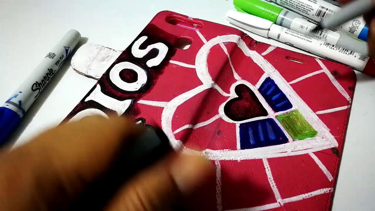 Fácil y bonito estuche de celular.