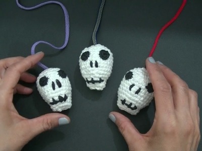 Mini Vídeo CALAVERAS #halloween en tejido crochet o ganchillo tutorial paso a paso. Moda a Crochet