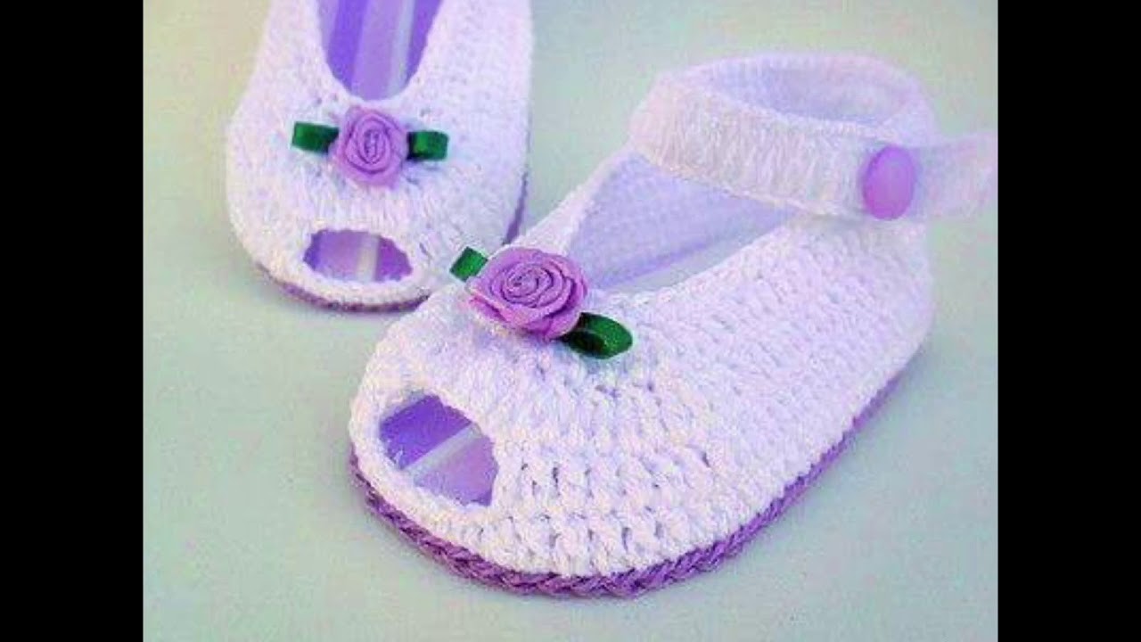 Zapatos de bebe tejidos a crochet o ganchillo