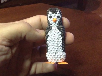 Pingüino miniatura en origami 3D. ( 7,7 centímetros)