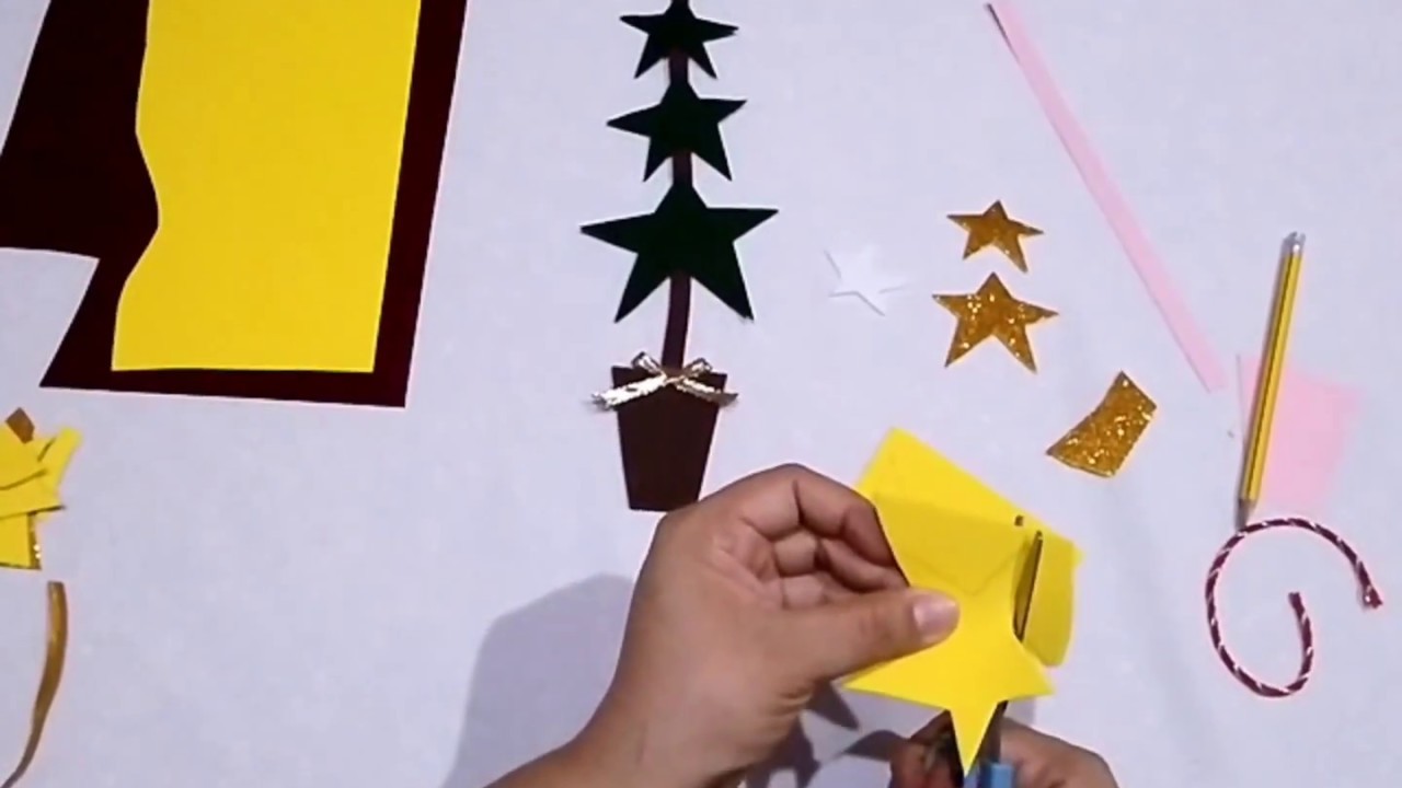 Manualidades Navideñas para Niños- Árbol de Navidad con Estrellas