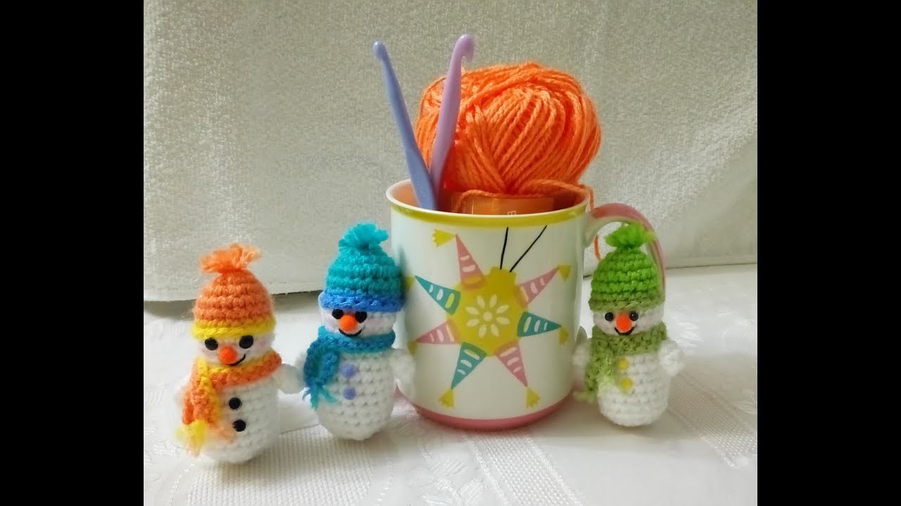Muñecos de nieve amigurumi a crochet Versión (ZURDO)