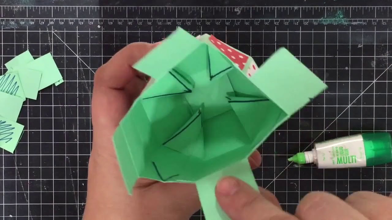 Tutorial navideño cajita bola 3d con papel scrapbooking