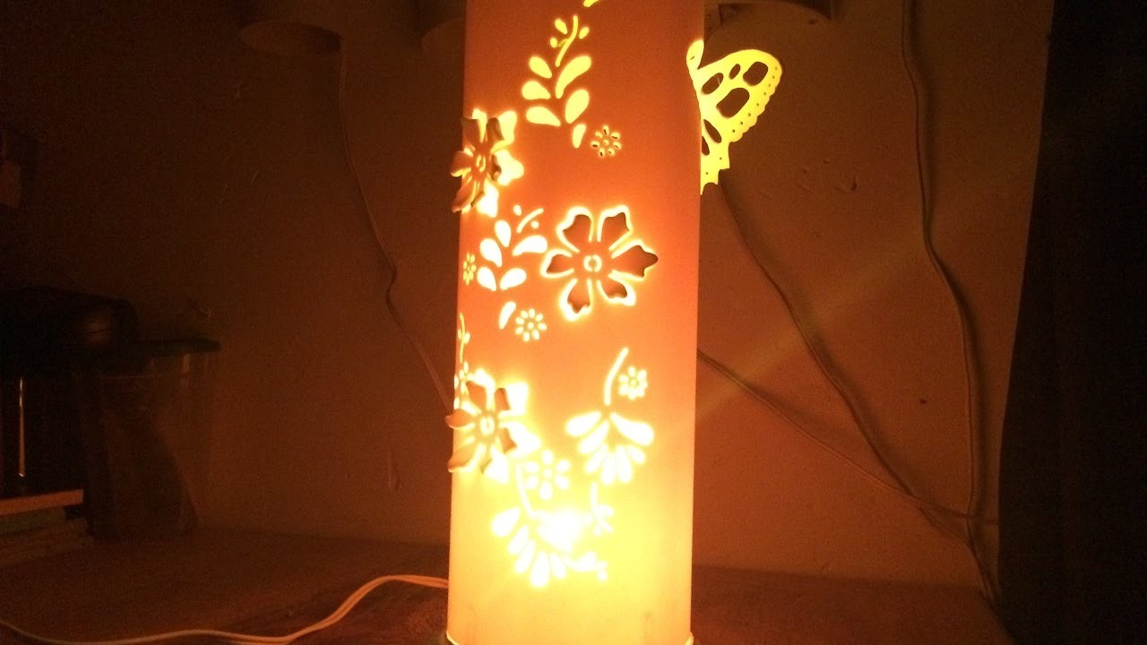 Lámpara de PVC 3D Mariposa y flores. 3D PVC lamp Butterfly and flowers
