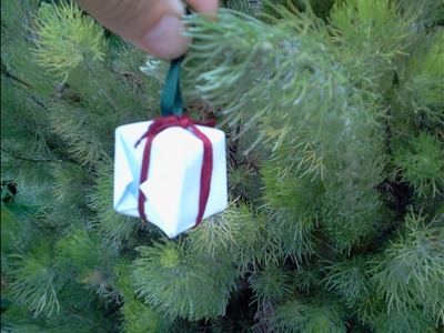 Ornaments Christmas tree. Gift - Adornos arbol Navidad. Regalo