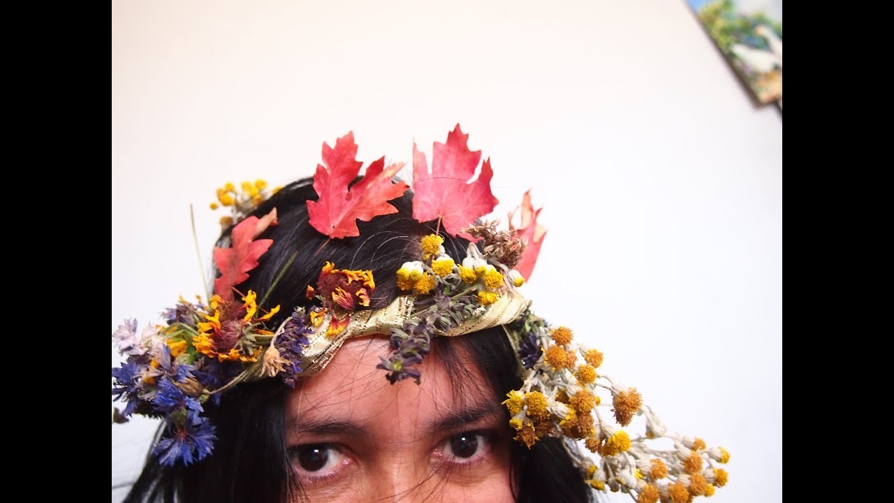 Como hacer una corona para el cabello con flores y hojas naturales. Rapido y sencillo:) DIY