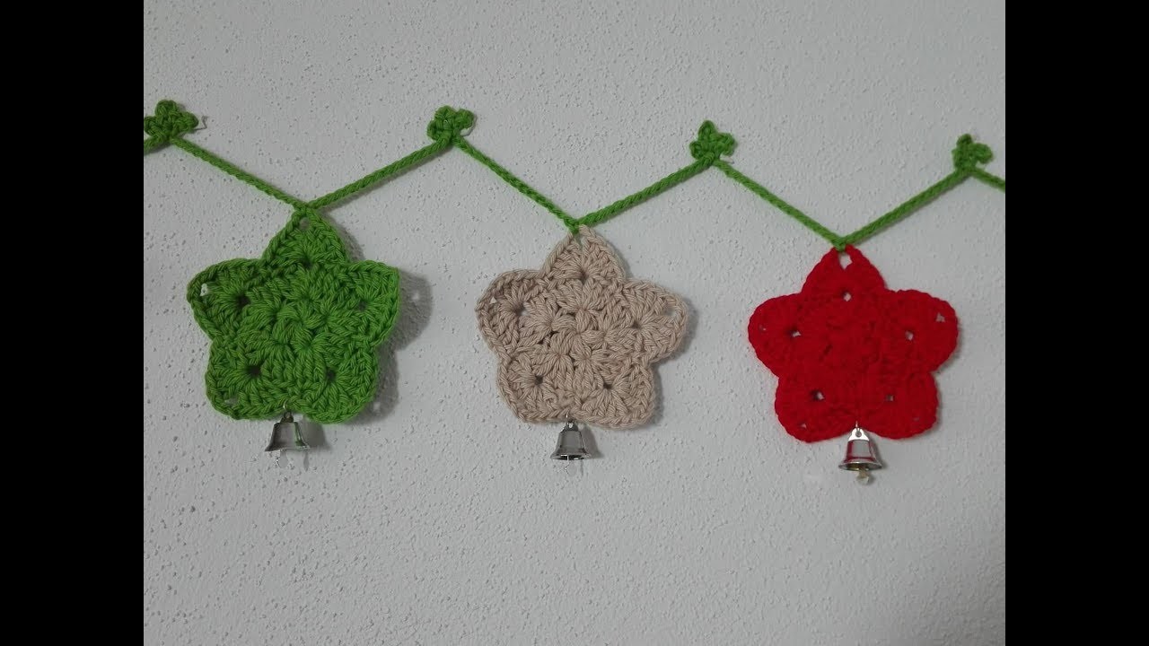 Guirnalda estrellas de navidad con campanas en crochet