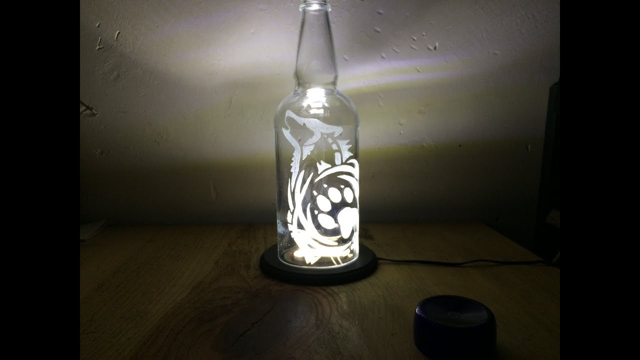 Cómo grabar en vidrio, reciclar botellas de vidrio
